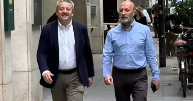 Galatasaray rotasını yeniden İngiltere'ye çevirdi